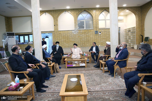 دیدار سرپرست موسسه تنظیم و نشر آثار امام خمینی(ره) با نماینده آیت الله العظمی سیستانی در قم / شهرستانی