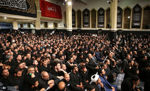 مراسم عزاداری شب تاسوعای حسینی (ع) در حسینیه امام خمینی