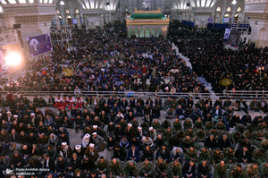 گرامیداشت سالروز ورود بنیانگذار جمهوری اسلامی ایران به میهن در حرم امام خمینی(س)