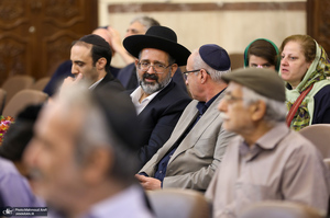 مراسم بزرگداشت حضرت امام خمینی (س) در کنیسه یوسف آباد