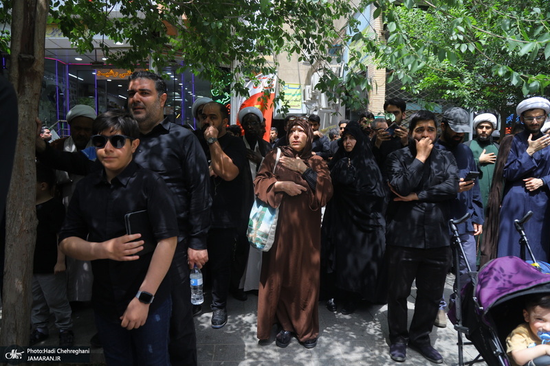 دسته عزای شهادت امام صادق(ع) با حضور آیت الله العظمی وحید خراسانی