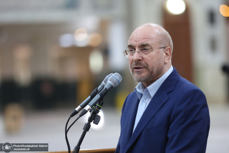 تجدید میثاق رئیس و جمعی از نمایندگان مجلس شورای اسلامی با آرمان‌های امام خمینی(س)-2