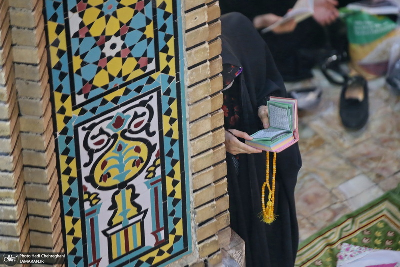 مراسم احیای شب بیست و یکم ماه رمضان در حرم مطهر حضرت معصومه (س)