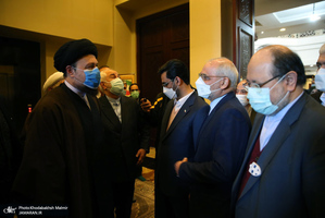 تجدید میثاق رئیس جمهور و اعضای هیأت دولت با آرمان‌های حضرت امام(س)