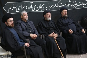 مراسم شام غریبان حسینی (ع) در حرم مطهر امام خمینی (س)