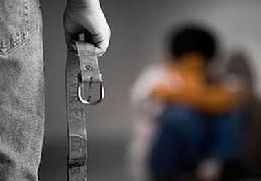 دانش‌آموز کرمانی قربانی تنبیه‌بدنی معلم  استعفای رئیس آموزش و پرورش رودبارجنوب