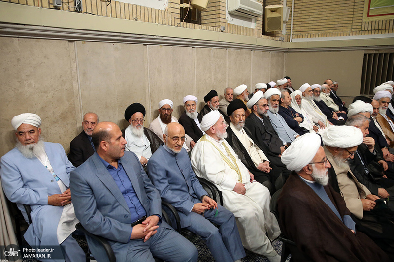 دیدار مسئولان نظام، سفرای کشور‌های اسلامی و مهمانان کنفرانس وحدت با رهبر انقلاب