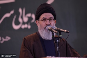 گردهمایی مسئولین بسیج دانشجویی و طلاب بسیجی در حرم امام با سخنرانی رئیس‌جمهور پزشکیان (18)