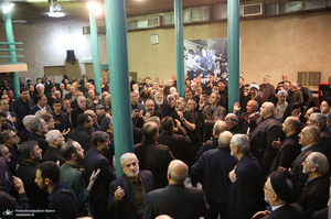 مراسم تشییع آیت الله سید مهدی امام جمارانی (ره) از حسنیه جماران-2